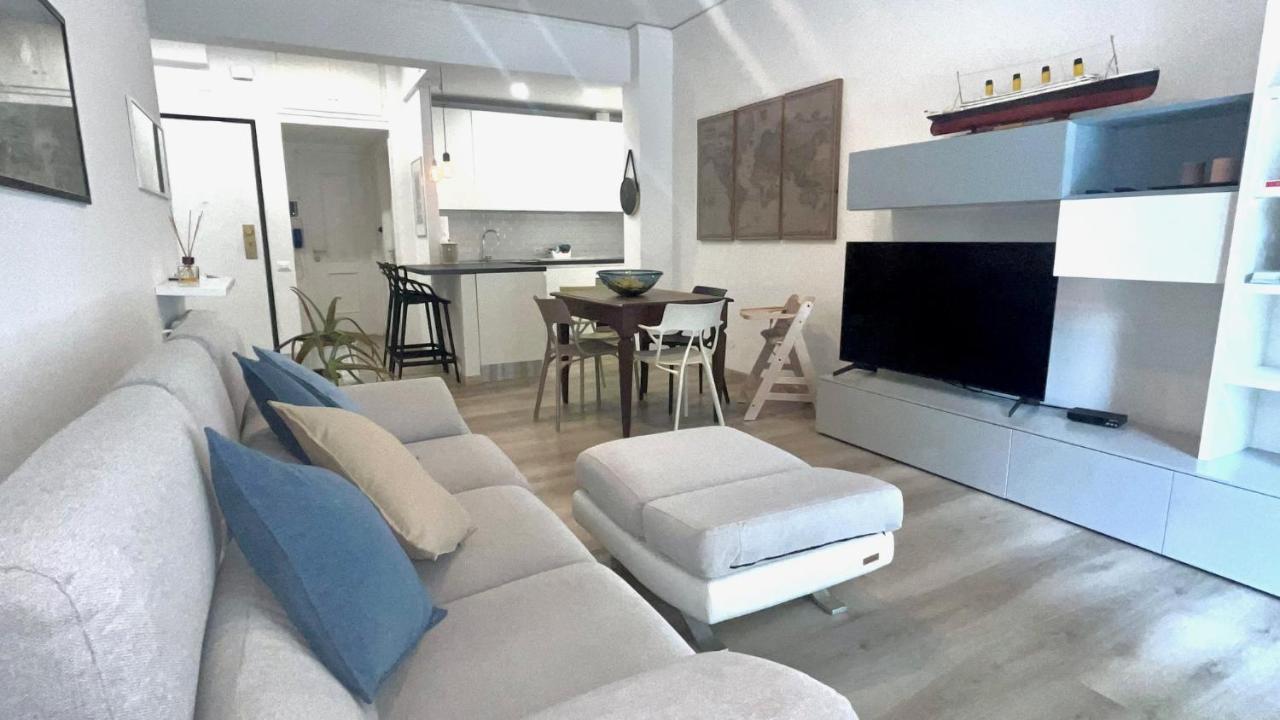 Trilocale,Terrazzo,Posto Auto Privato,Box,Wifi Apartment Varazze Exterior photo